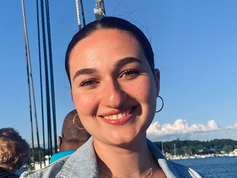 Molly Adams headshot