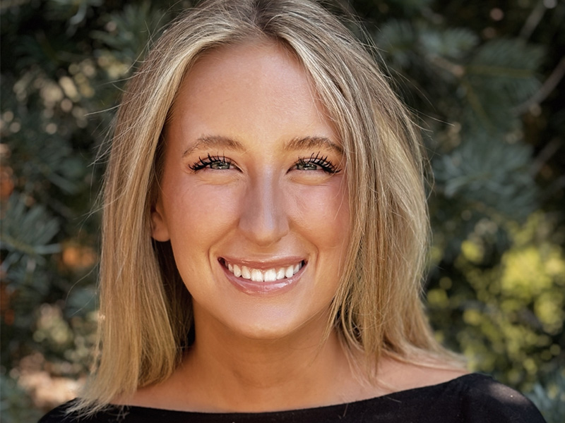 Haley Evans Headshot