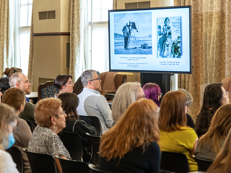 Louise Siddons' presentation on screen