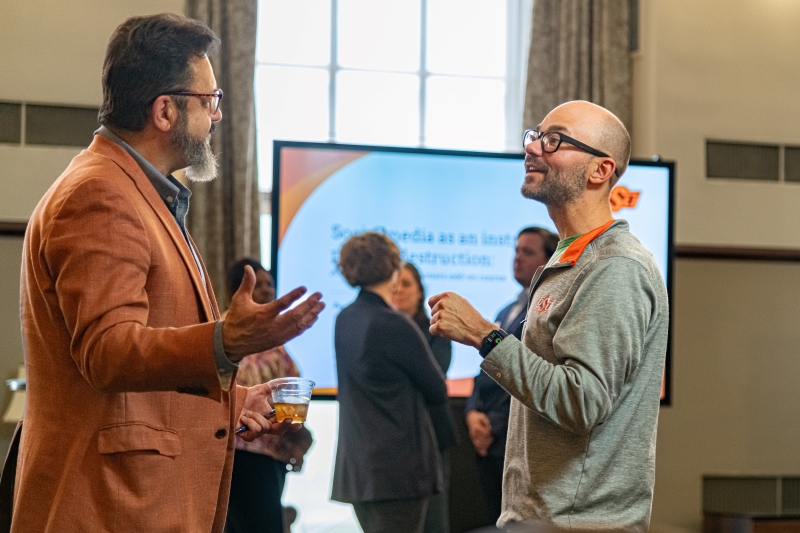 audience members chatting