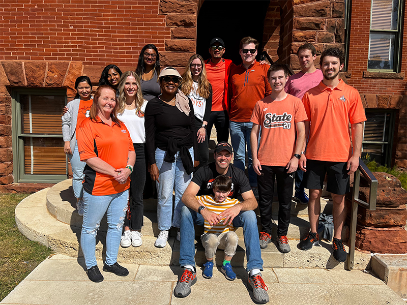 Fall 2022 lab tailgate and reunion image 1