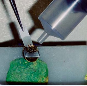 Another example of conditioning arrangement using filter paper.