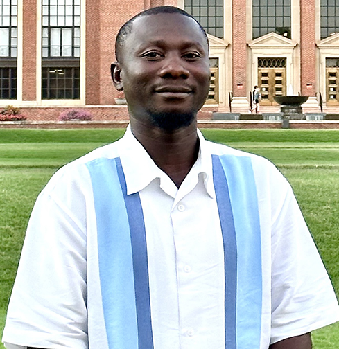 headshot photo of Ohenebeng Boapeah