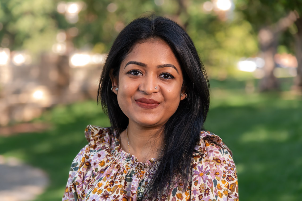 headshot of Syeda Barkha